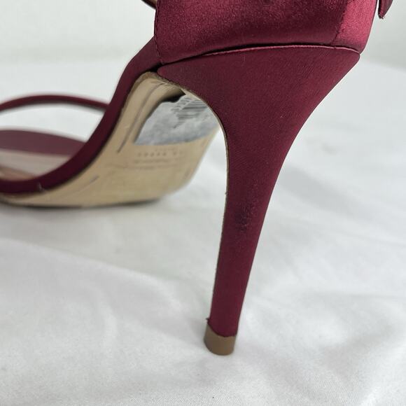 Ted Baker Bow Heeled Satin Maroon Sandals Size 6.5/EU37, Designer, glam, elegant - Picture 4 of 9